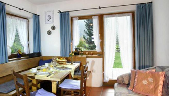 Landsitz Im Reitle Apartment Langenfeld Phòng bức ảnh